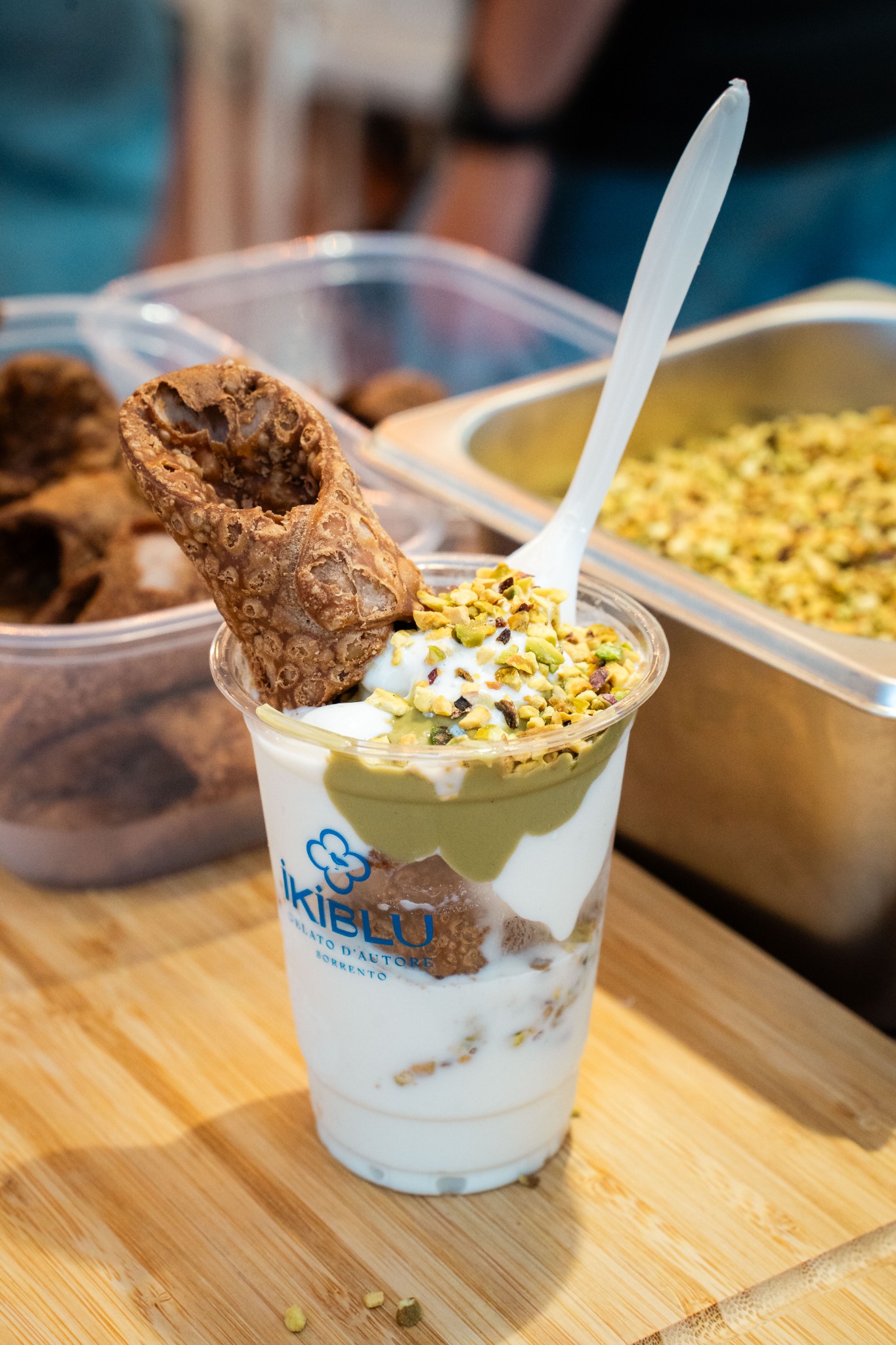 Coppetta IKIBLU con pistacchio e cannolo